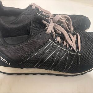 Merrell Black and white Shoes